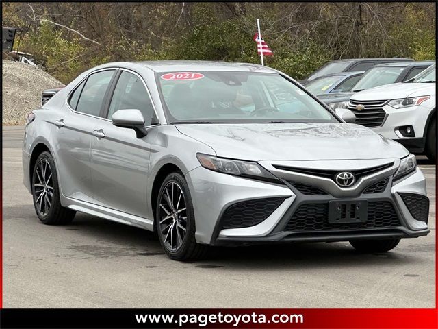 2021 Toyota Camry SE