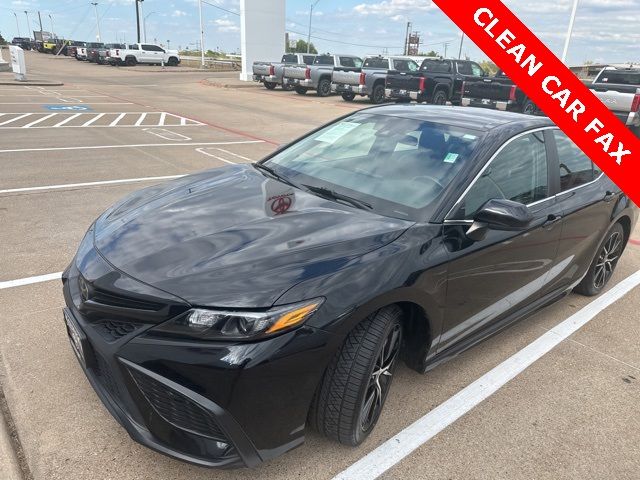 2021 Toyota Camry SE