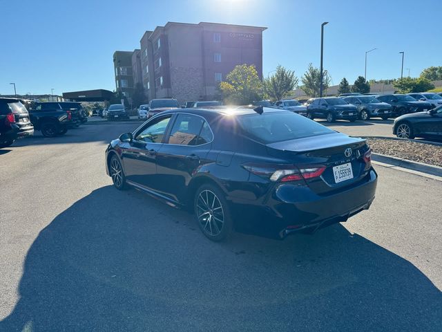 2021 Toyota Camry SE