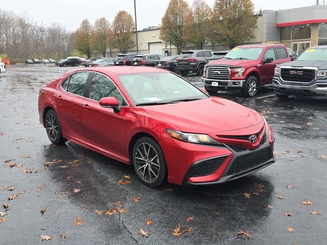 2021 Toyota Camry SE