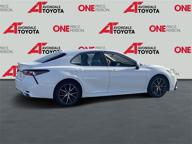 2021 Toyota Camry SE