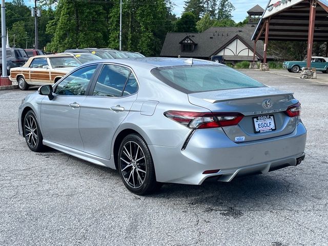 2021 Toyota Camry SE