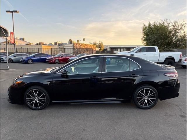 2021 Toyota Camry SE