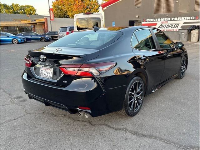 2021 Toyota Camry SE