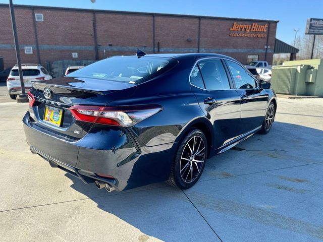 2021 Toyota Camry SE