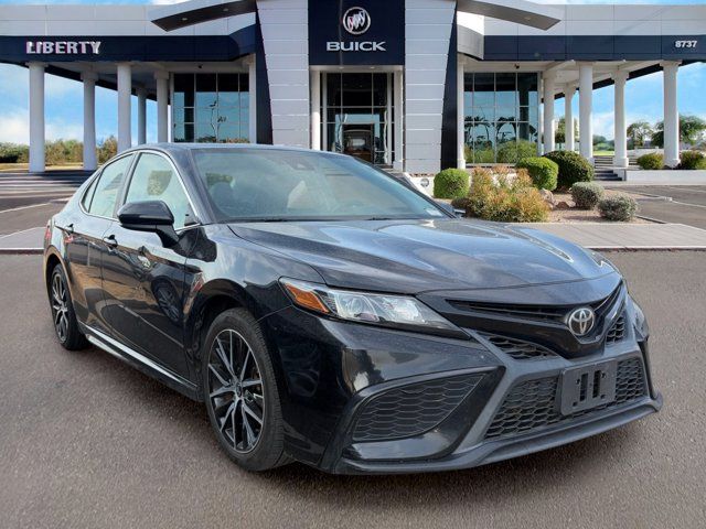 2021 Toyota Camry SE Nightshade
