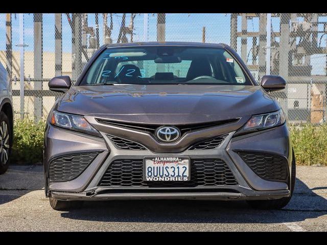 2021 Toyota Camry SE