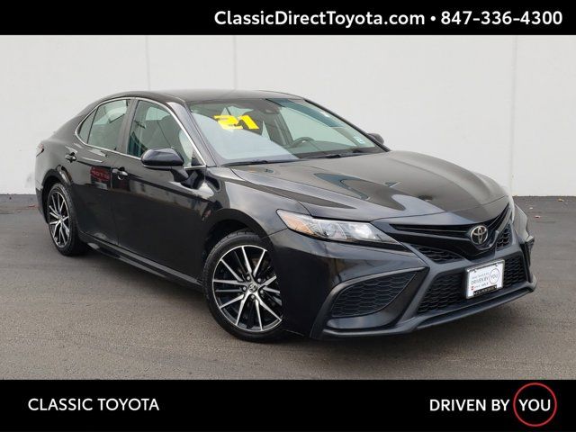 2021 Toyota Camry SE