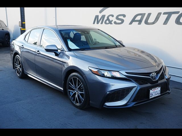 2021 Toyota Camry SE