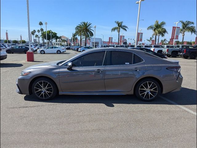 2021 Toyota Camry SE