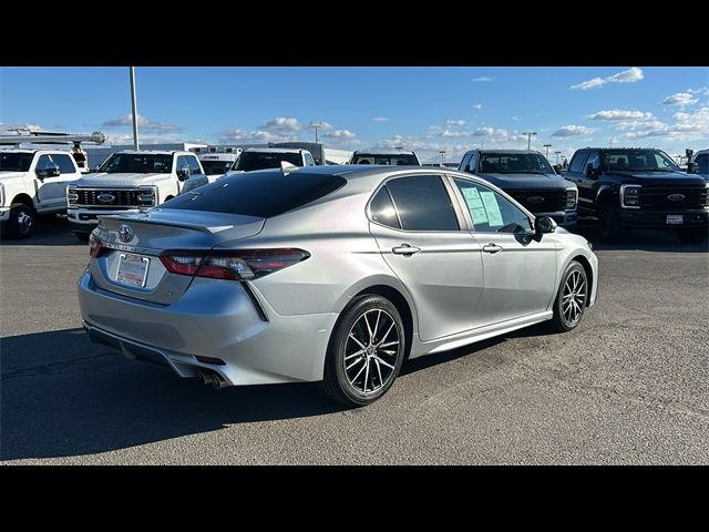 2021 Toyota Camry SE