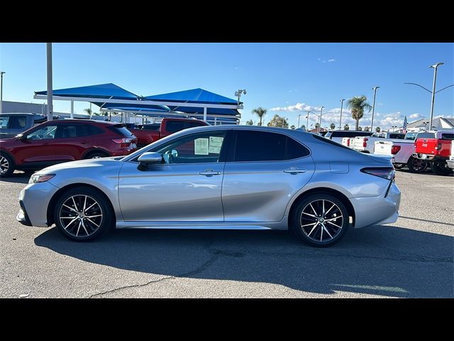 2021 Toyota Camry SE