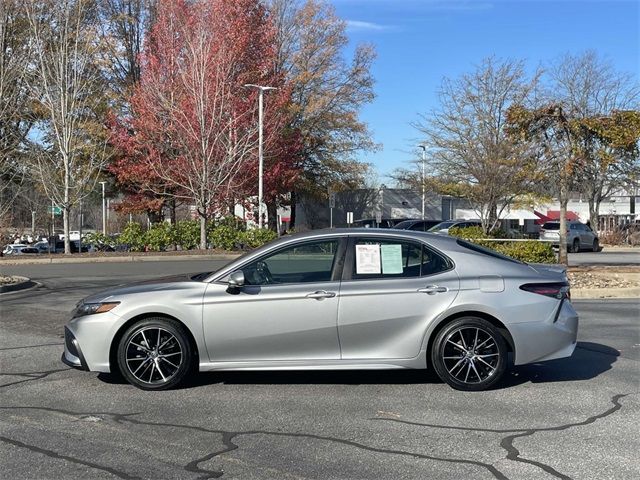 2021 Toyota Camry SE