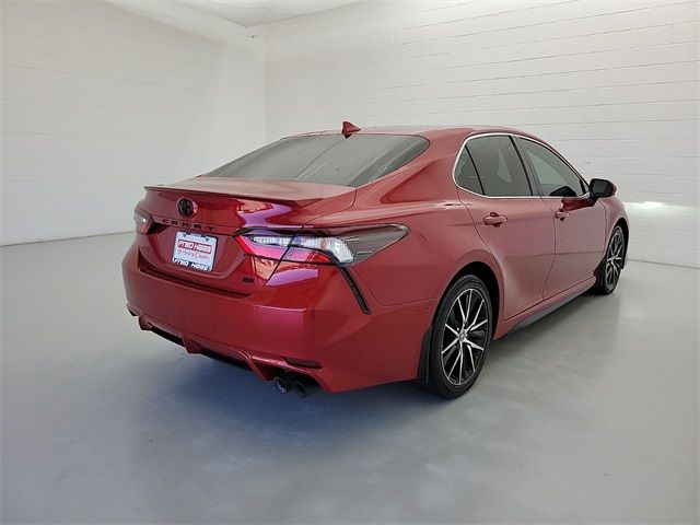 2021 Toyota Camry SE