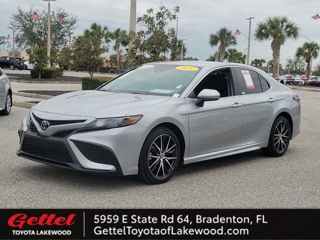 2021 Toyota Camry SE