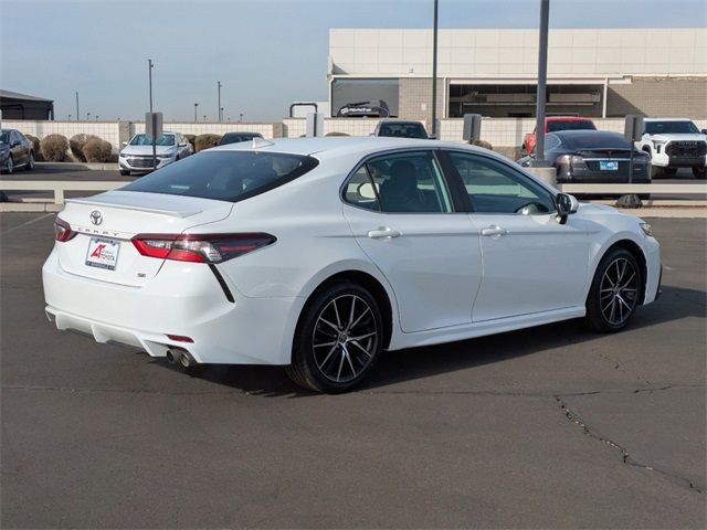 2021 Toyota Camry SE