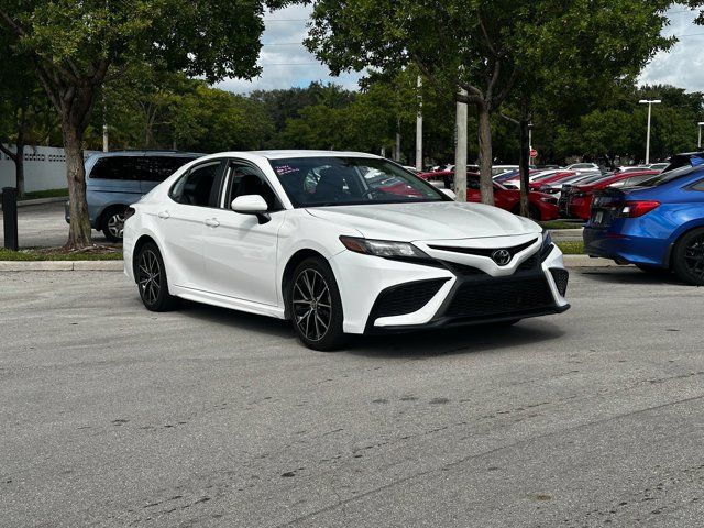 2021 Toyota Camry SE