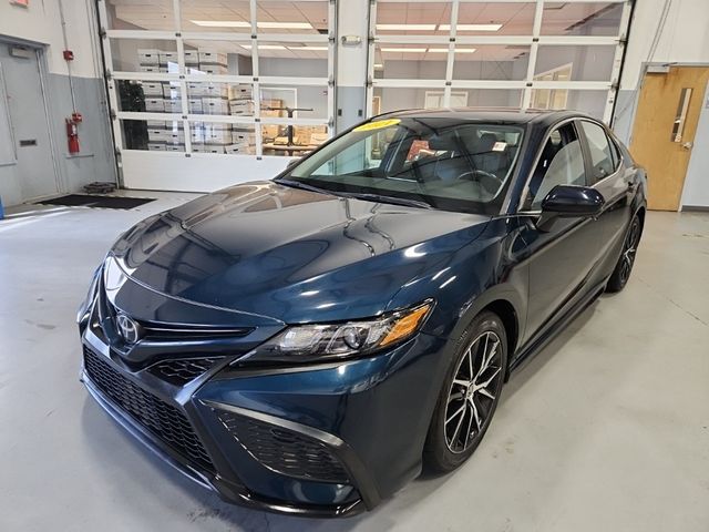 2021 Toyota Camry SE