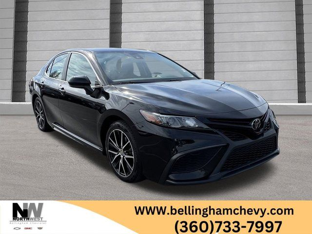 2021 Toyota Camry SE Nightshade