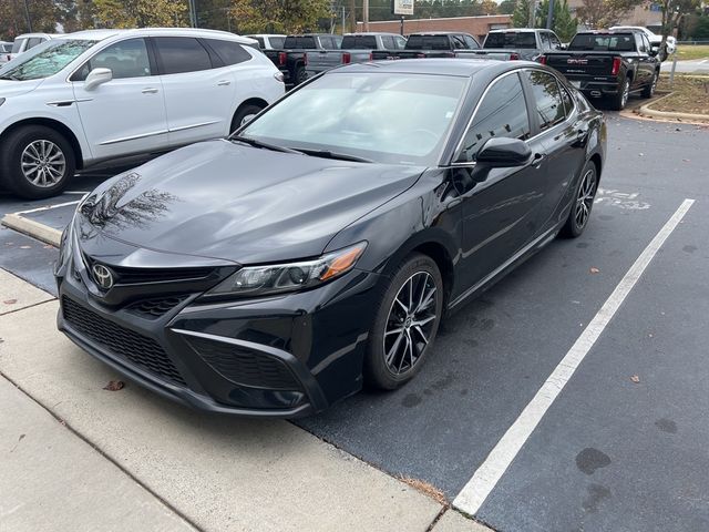 2021 Toyota Camry SE