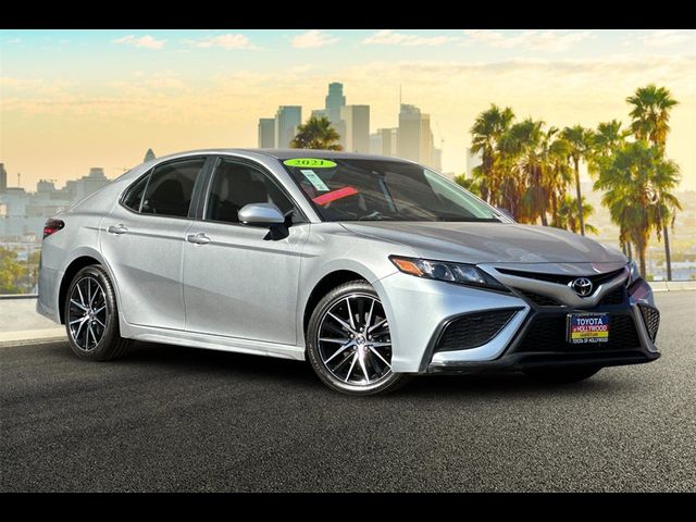 2021 Toyota Camry SE