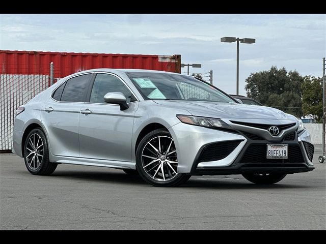 2021 Toyota Camry SE