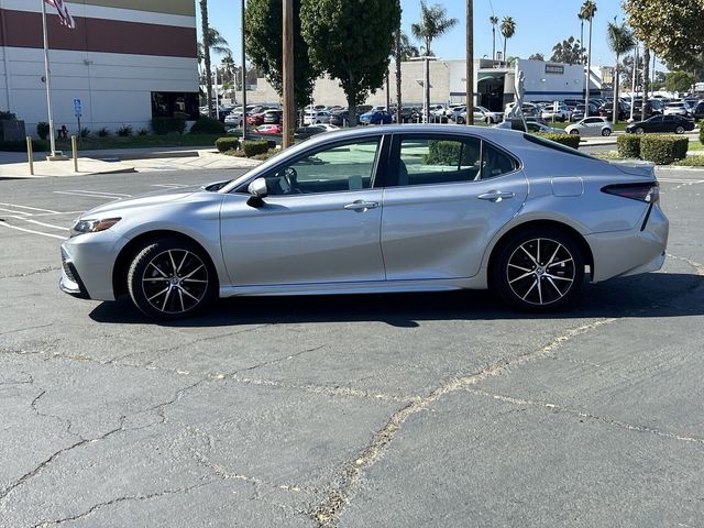 2021 Toyota Camry SE