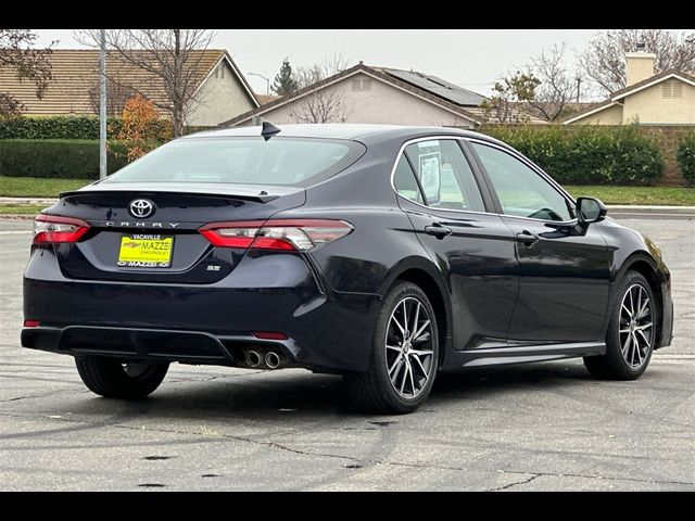 2021 Toyota Camry SE