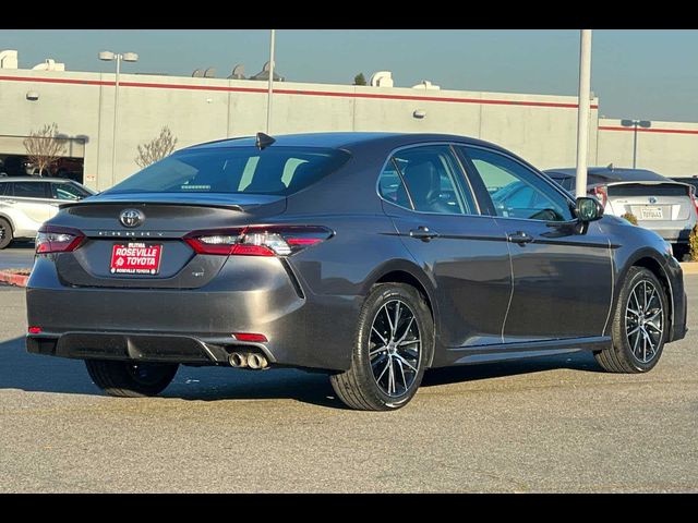 2021 Toyota Camry SE