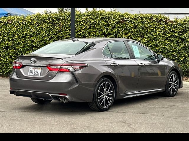 2021 Toyota Camry SE