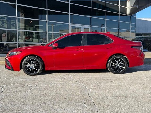 2021 Toyota Camry SE