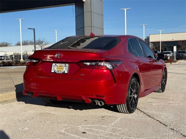 2021 Toyota Camry SE