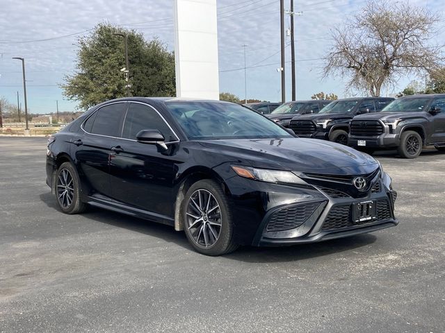 2021 Toyota Camry SE