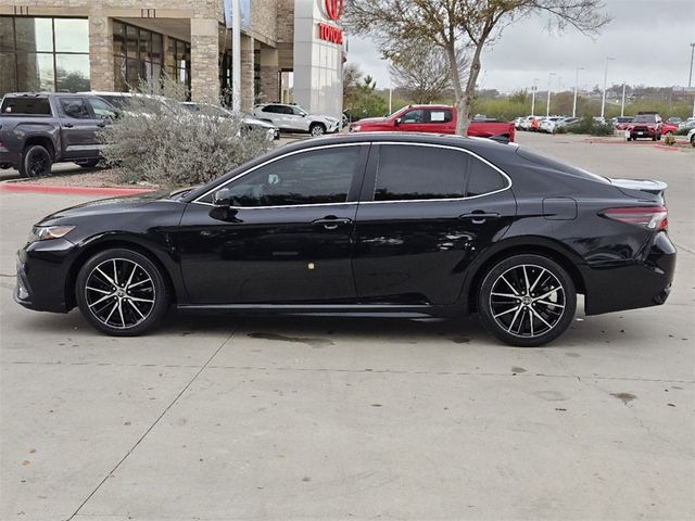 2021 Toyota Camry SE