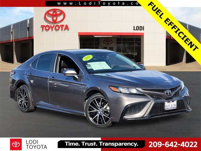 2021 Toyota Camry SE