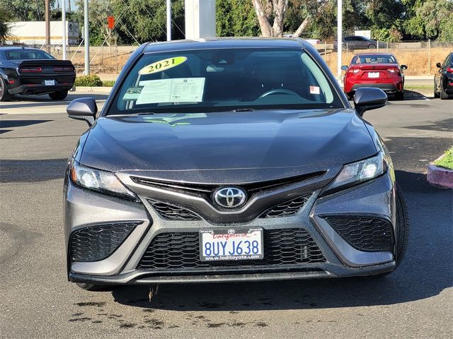 2021 Toyota Camry SE