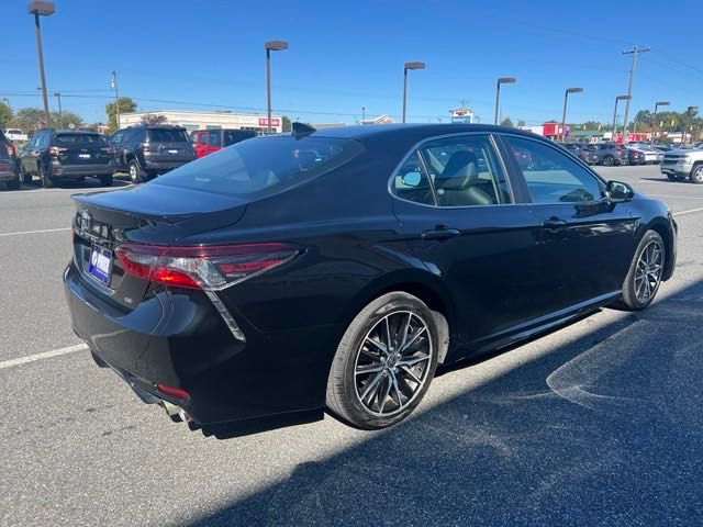 2021 Toyota Camry 