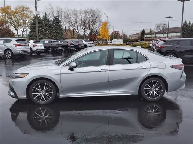 2021 Toyota Camry SE