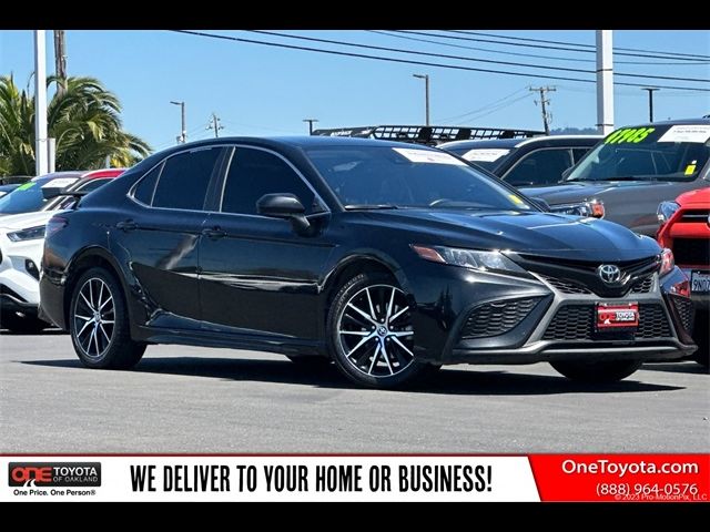 2021 Toyota Camry SE