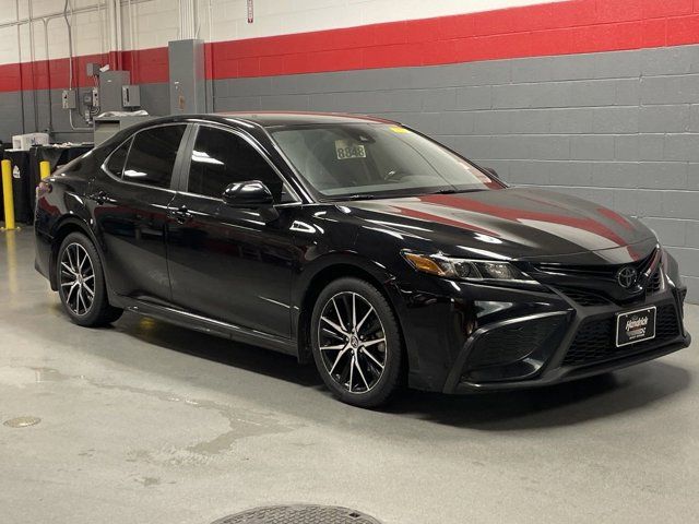 2021 Toyota Camry SE