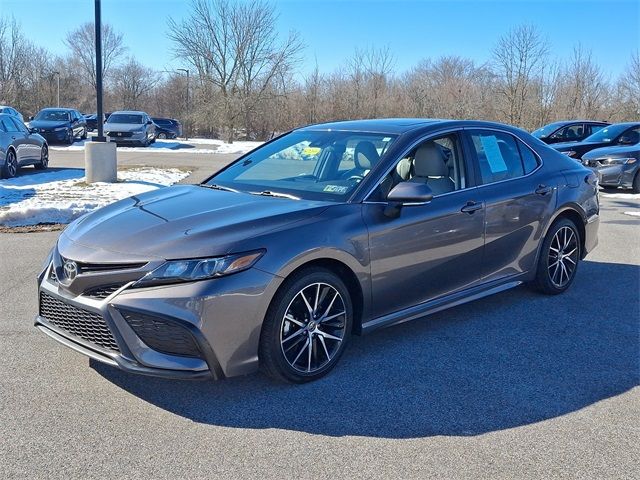 2021 Toyota Camry SE