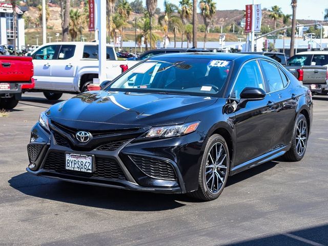 2021 Toyota Camry SE