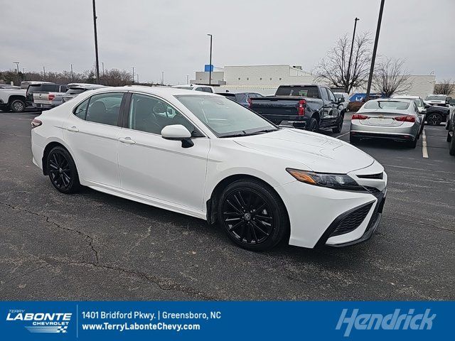 2021 Toyota Camry SE