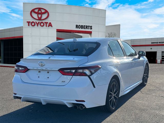 2021 Toyota Camry SE