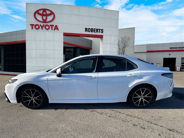 2021 Toyota Camry SE