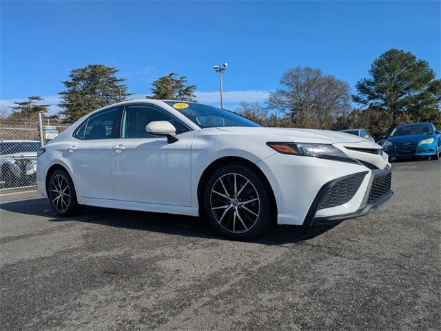 2021 Toyota Camry SE