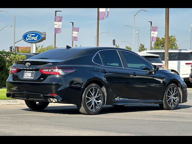 2021 Toyota Camry SE