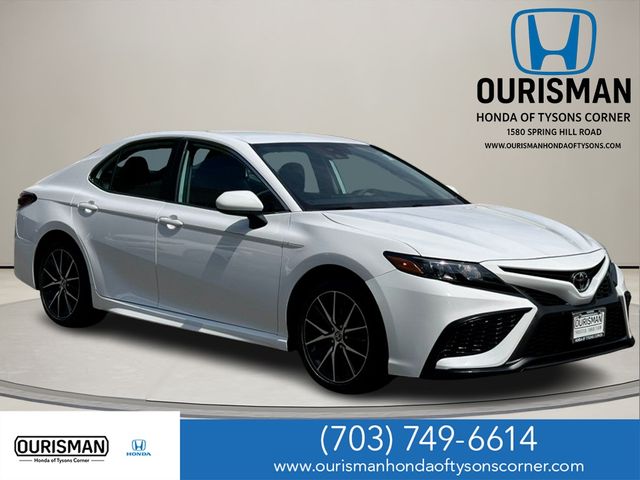 2021 Toyota Camry SE