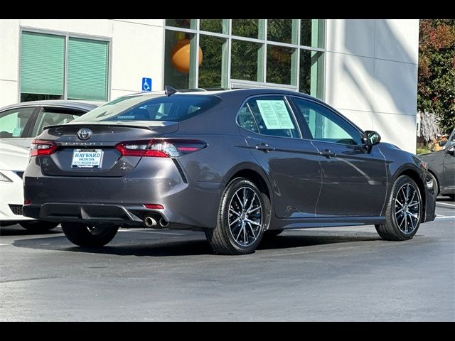 2021 Toyota Camry SE