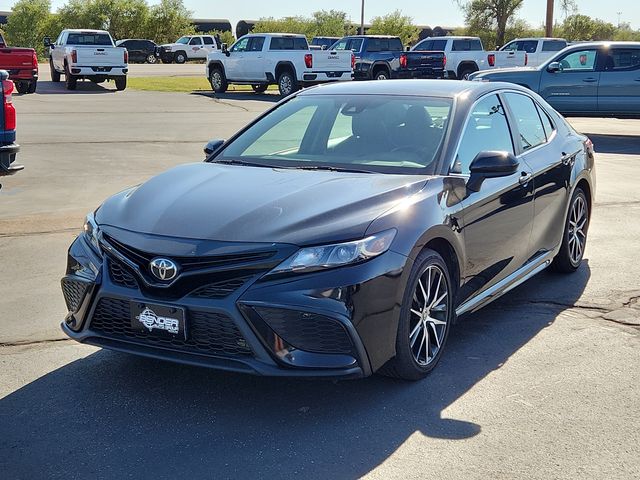 2021 Toyota Camry SE